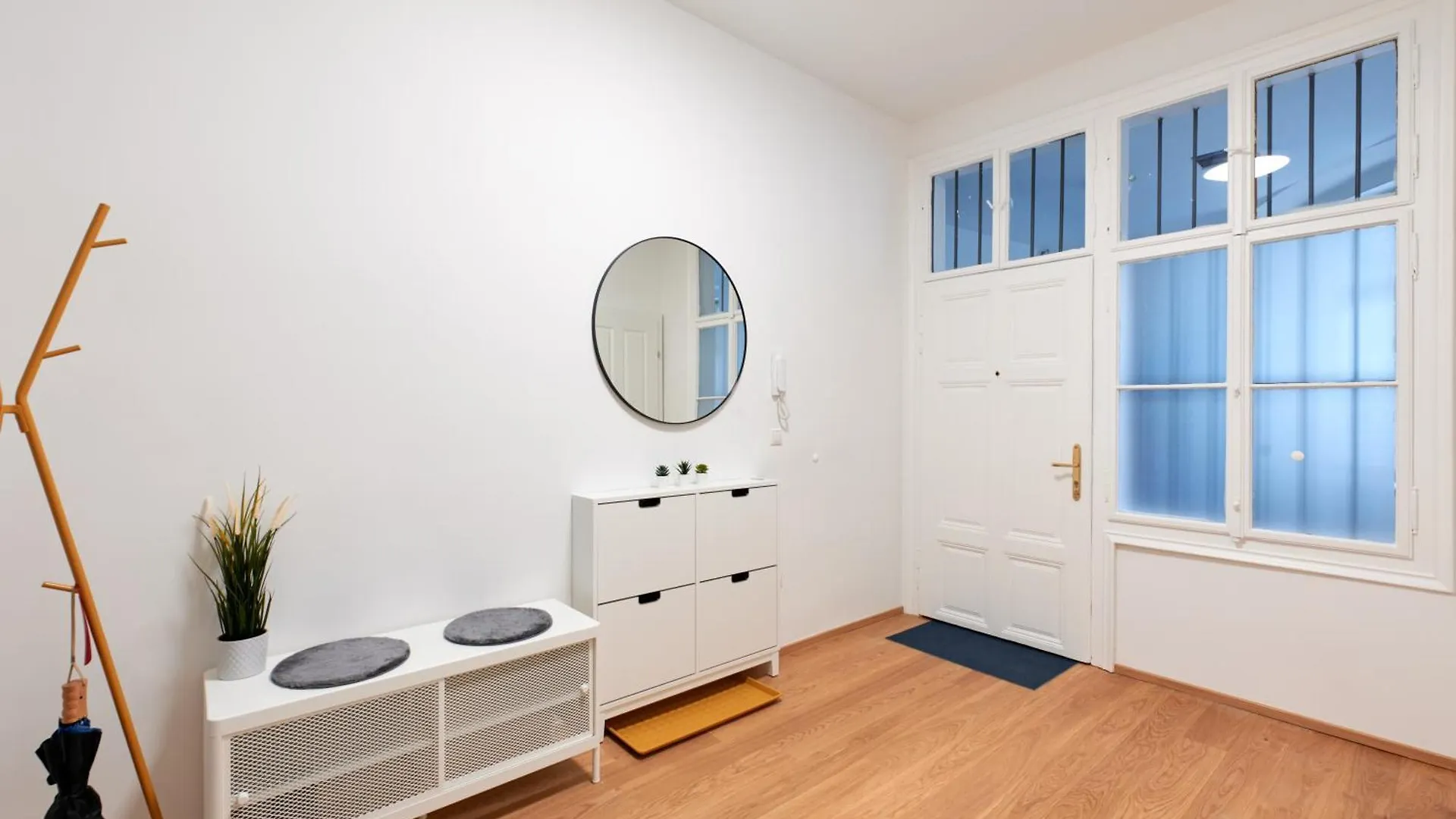 Elegant Premium Apartment In Central Vienna Austria